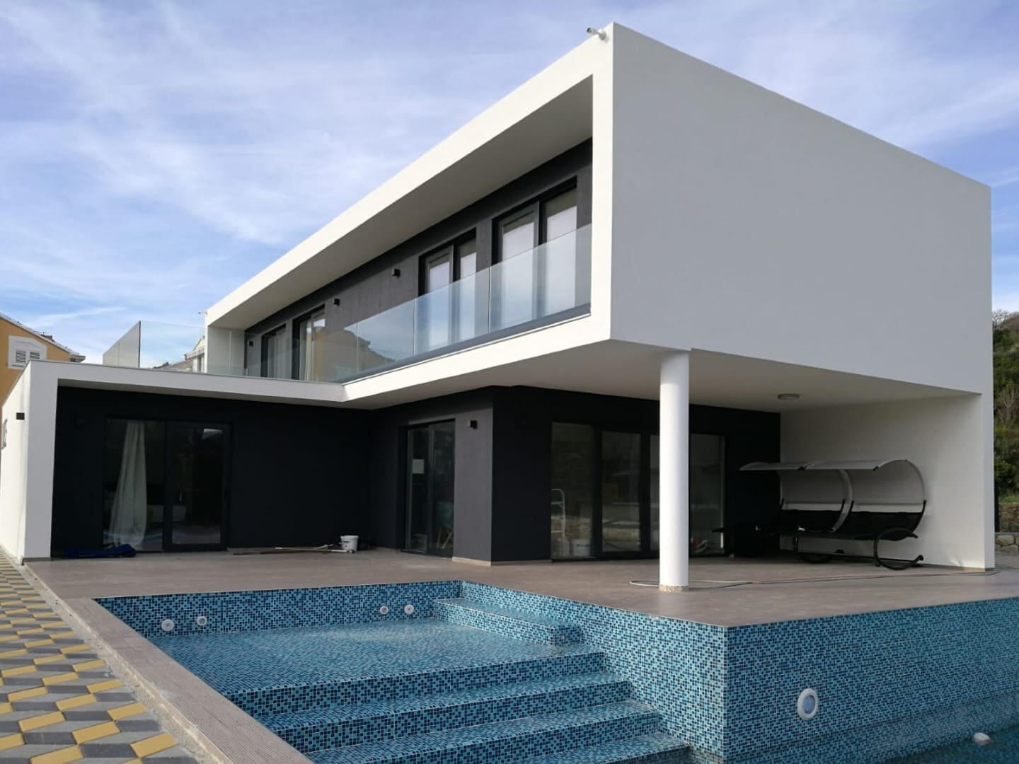 holiday-home-with-pool-3